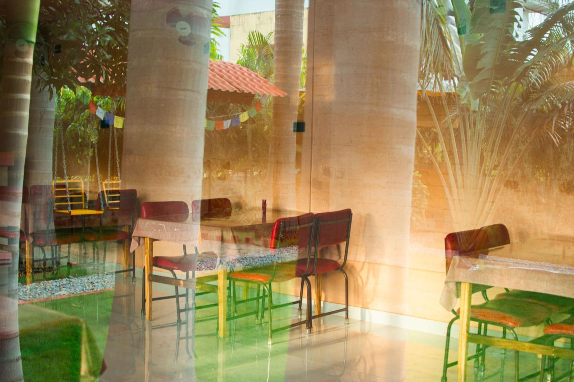 Galaxy Guest House Siddharthanagar Exterior foto