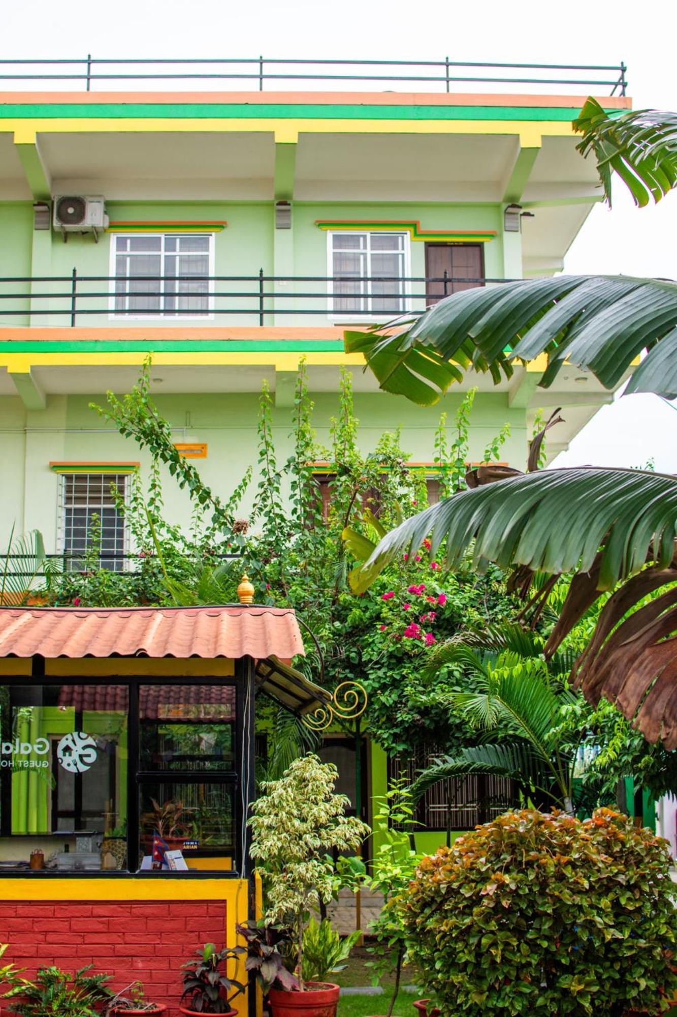 Galaxy Guest House Siddharthanagar Exterior foto