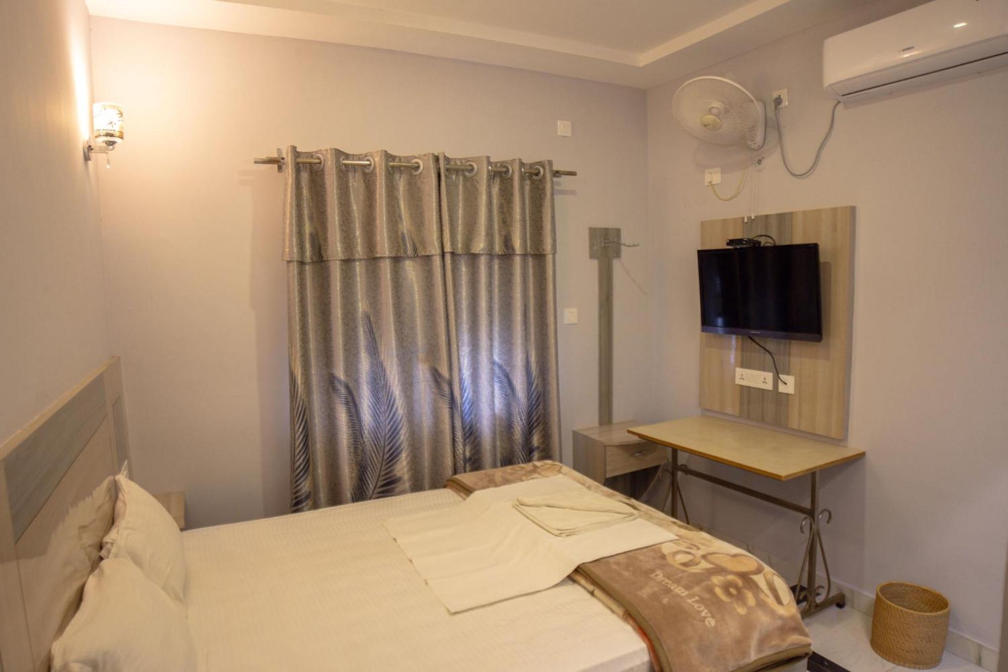 Galaxy Guest House Siddharthanagar Quarto foto