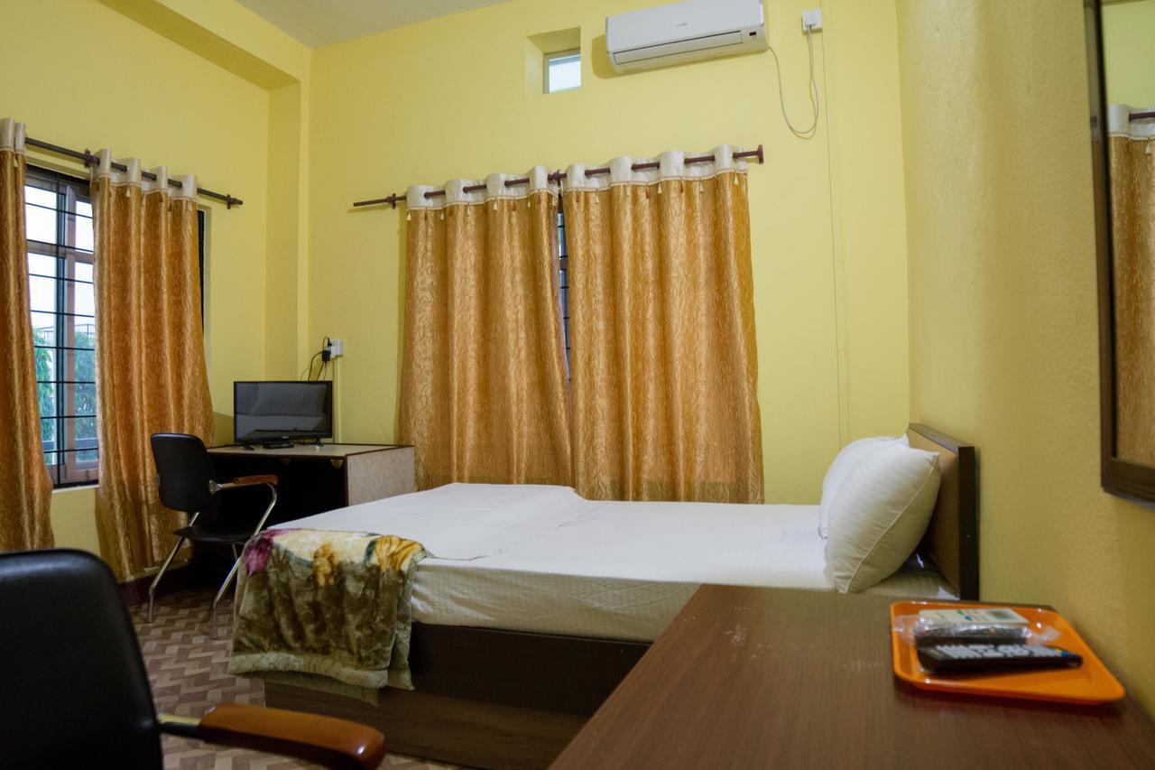 Galaxy Guest House Siddharthanagar Exterior foto