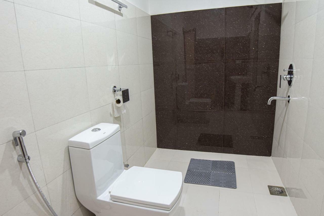 Galaxy Guest House Siddharthanagar Exterior foto