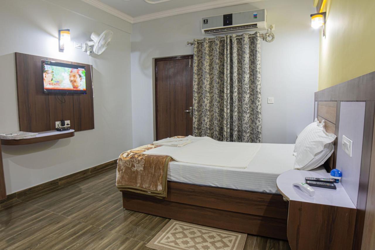 Galaxy Guest House Siddharthanagar Exterior foto